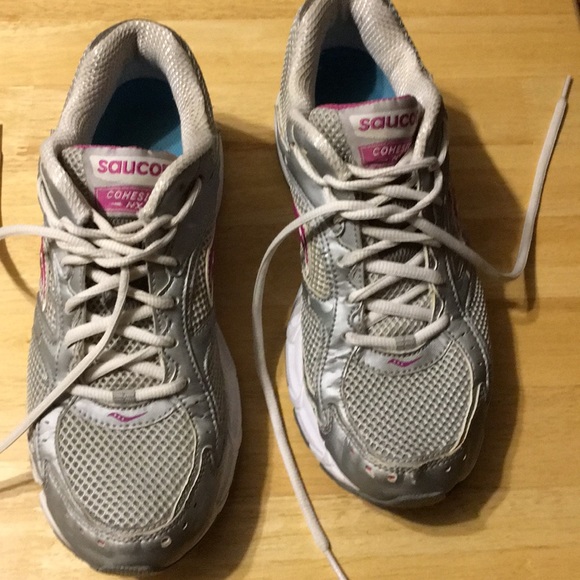 saucony cohesion nx